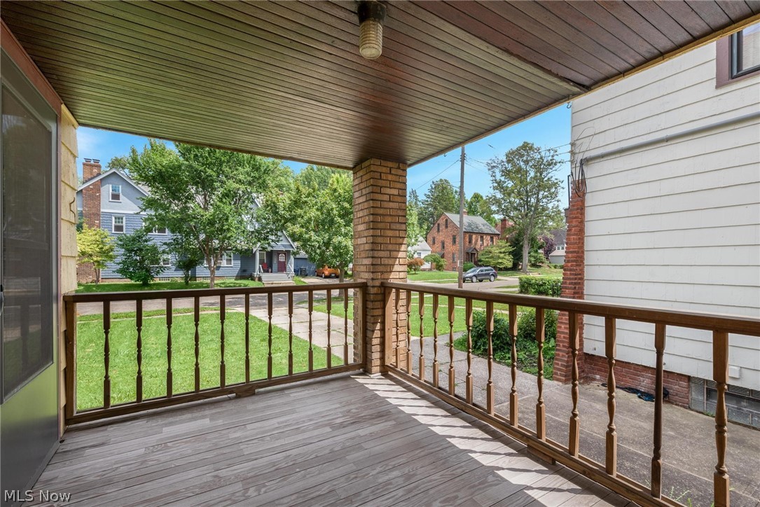 1892 South Compton Road Cleveland, OH 44118 - Photo 3 of 35