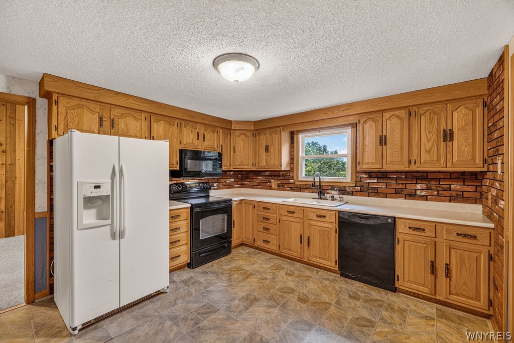 4671 Porter Center Road Lewiston, NY 14092 - Photo 7 of 42 Gallery Image 7