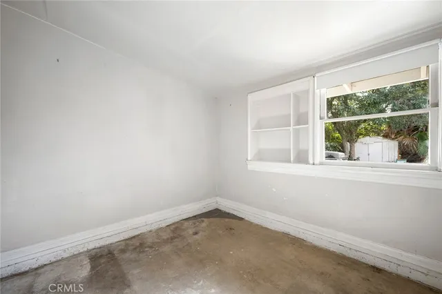 $3,200 | 16026 Valerio Street, Van Nuys, CA 91406