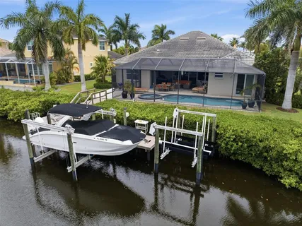$1,450,000 | 621 Regatta Way, Bradenton, FL 34208
