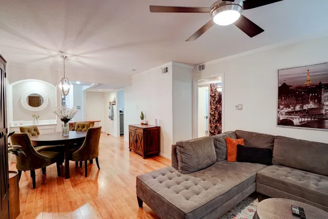 $1,700 | 7920 Rockwood Lane, Unit 128, Austin, TX 78757