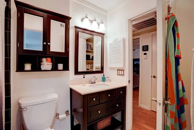 a room with a book shelf