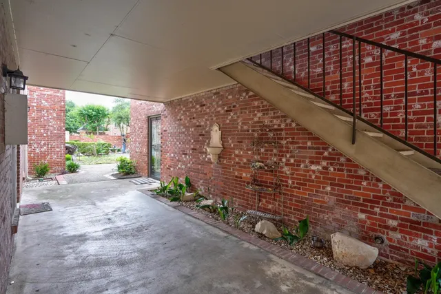 $1,700 | 7920 Rockwood Lane, Unit 128, Austin, TX 78757