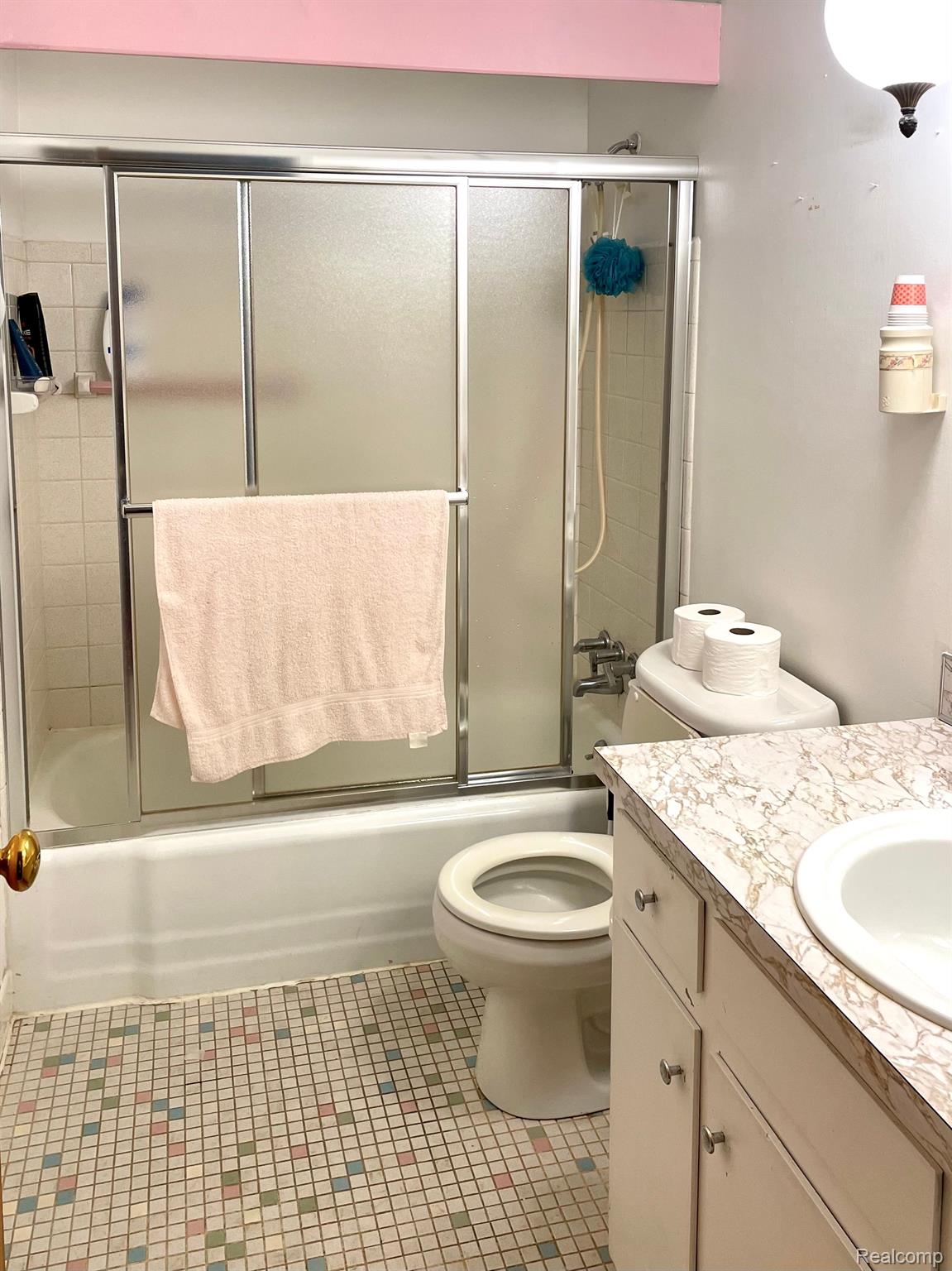 4088 West Carpenter Road Flint, MI 48504 - Photo 11 of 20 Gallery Image 11