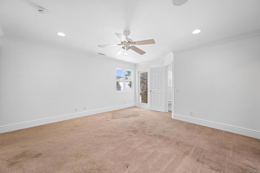 2548 Mesa Drive Oceanside, CA 92054 - Photo 20 of 33 en view of an empty room with a window