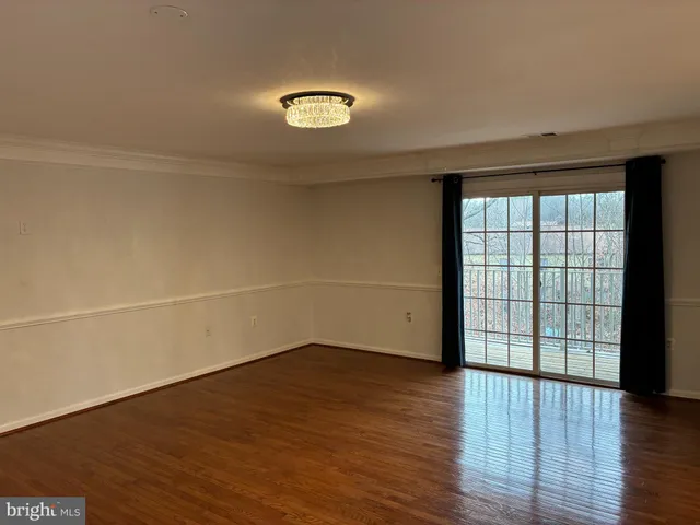 $2,200 | 501 Garrison Woods Drive, Unit 303, Stafford, VA 22556