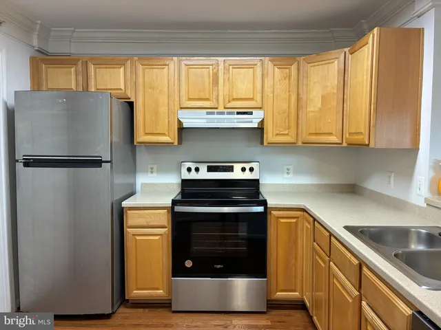 $2,200 | 501 Garrison Woods Drive, Unit 303, Stafford, VA 22556