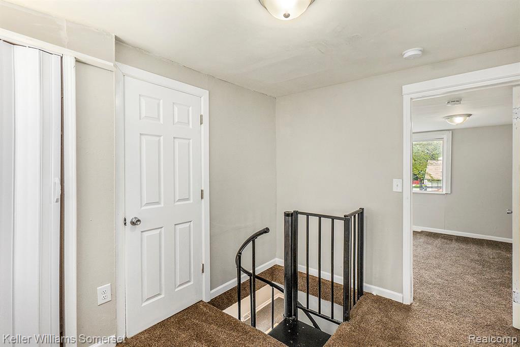 8427 Timken Avenue Warren, MI 48089 - Photo 5 of 16