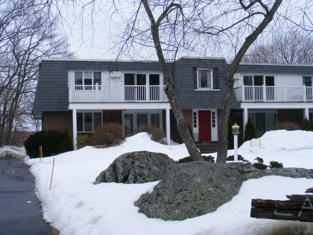 970 Shore Road, Unit 5 Cape Elizabeth, ME 04107 - Photo 2 of 11 Photo