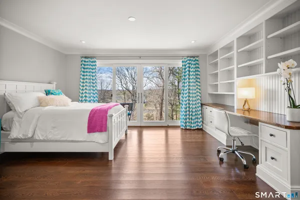 $5,925,000 | 3 Stony Point Road, Westport, CT 06880