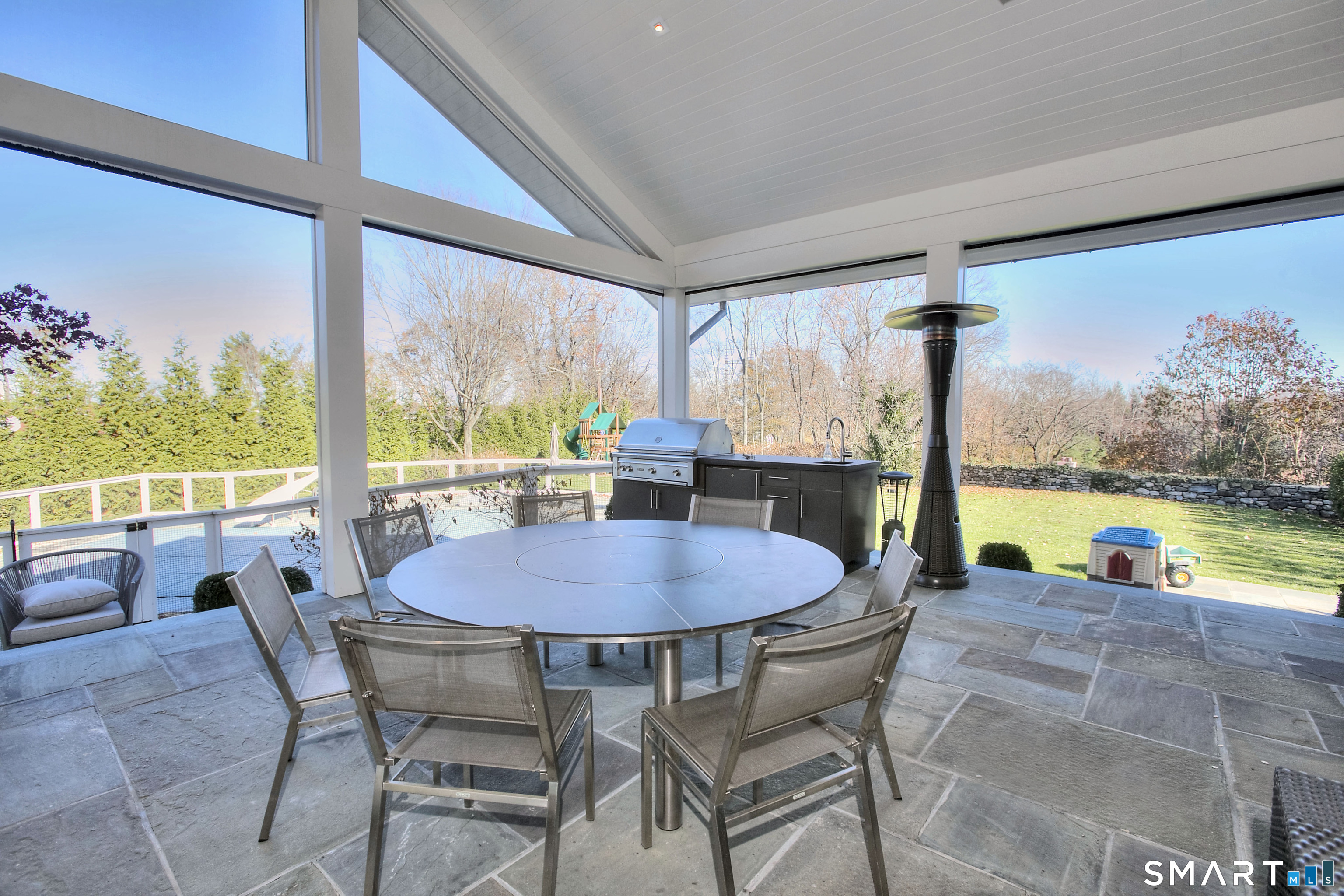 3 Stony Point Road Westport, CT 06880 - Photo 35 of 38 large eating area