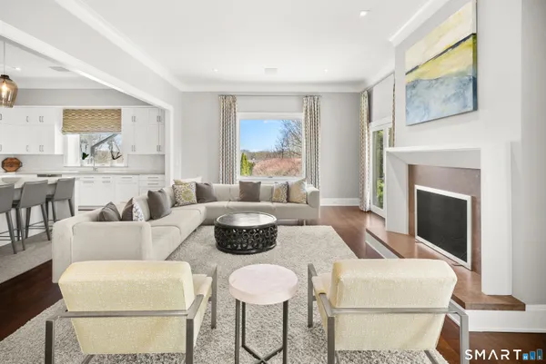 $5,925,000 | 3 Stony Point Road, Westport, CT 06880