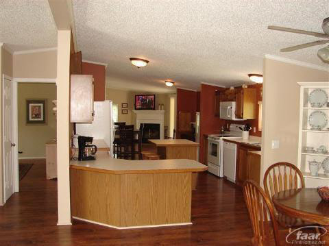 5458 North Center Road Flint, MI 48506 - Photo 3 of 13 20144465-2.JPG