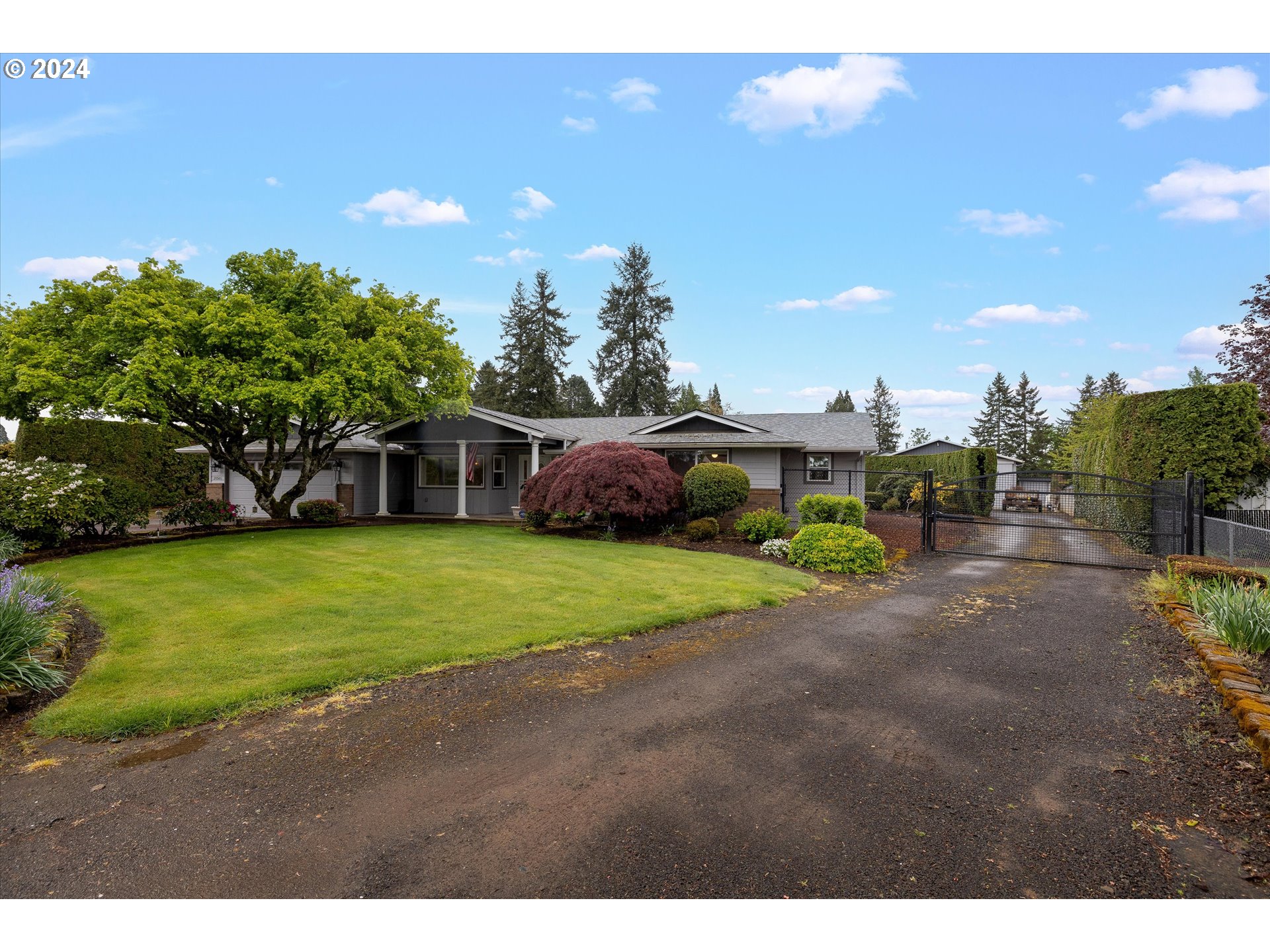 28586 Southeast Haley Road Boring, OR 97009 - Photo 2 of 47 Gallery Image 2