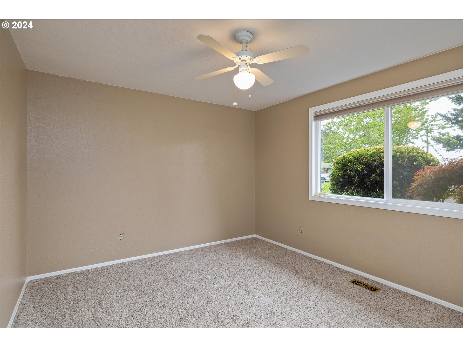 28586 Southeast Haley Road Boring, OR 97009 - Photo 26 of 47 Gallery Image 26