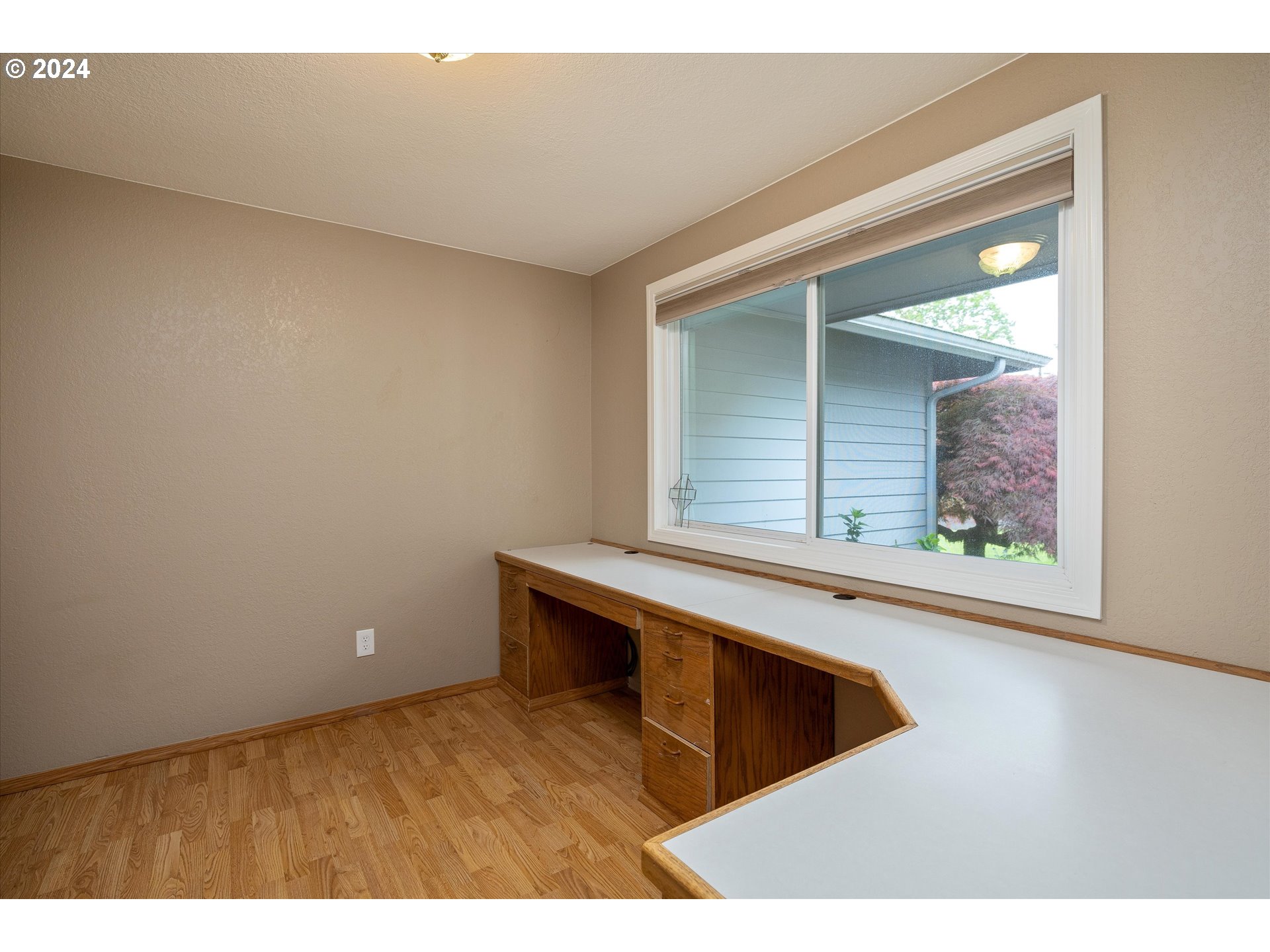 28586 Southeast Haley Road Boring, OR 97009 - Photo 10 of 47 Gallery Image 10
