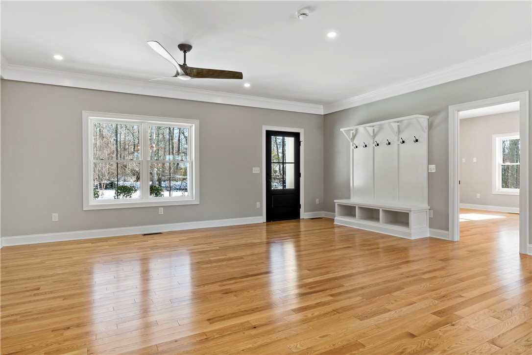 41 Old Farm Road Little Compton, RI 02837 - Photo 13 of 46