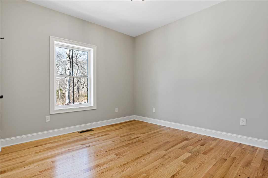 41 Old Farm Road Little Compton, RI 02837 - Photo 25 of 46