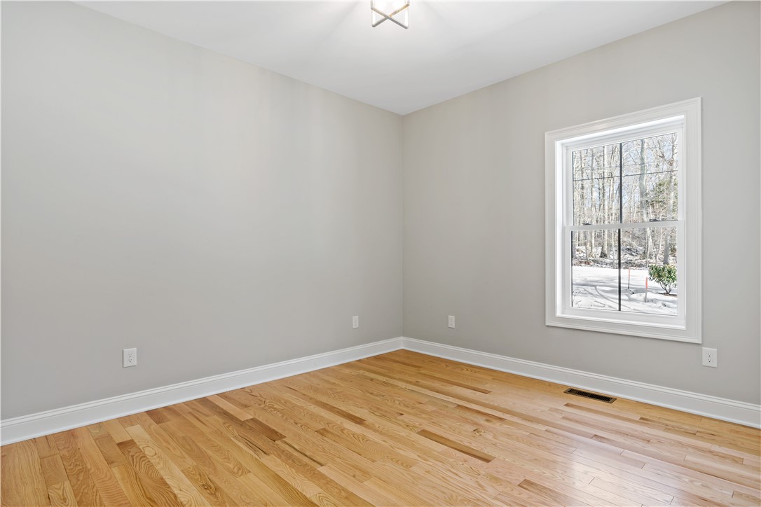 41 Old Farm Road Little Compton, RI 02837 - Photo 29 of 46