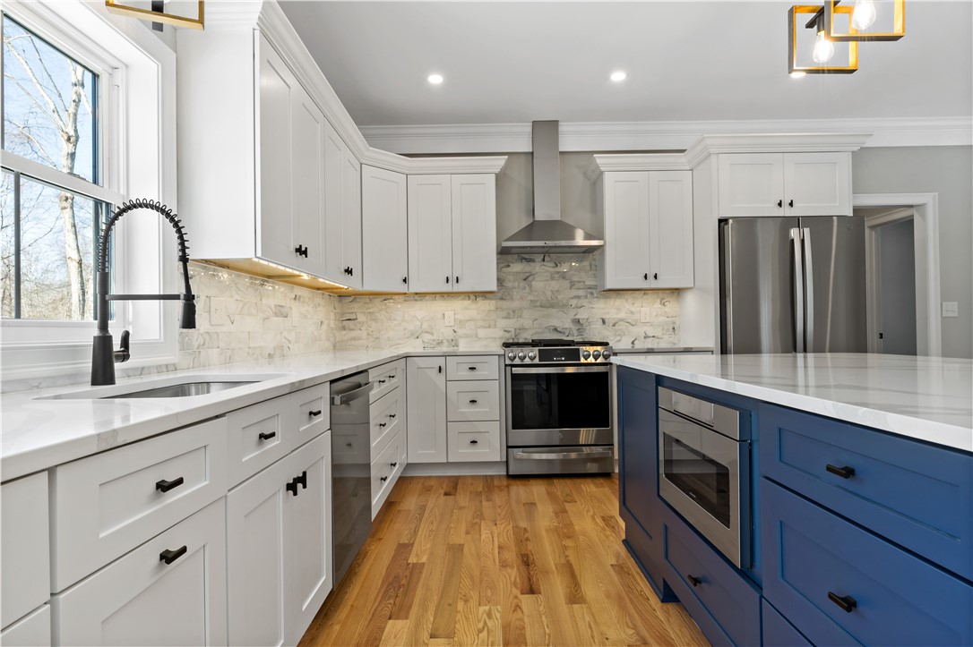 41 Old Farm Road Little Compton, RI 02837 - Photo 4 of 46