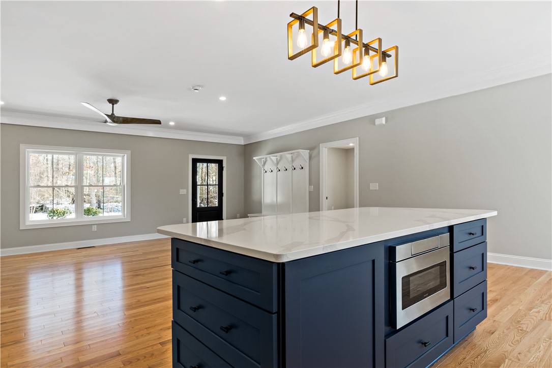 41 Old Farm Road Little Compton, RI 02837 - Photo 10 of 46