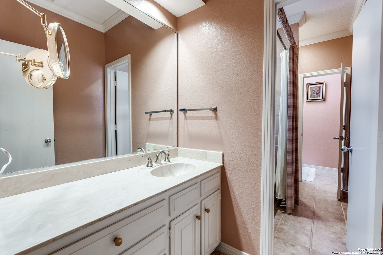 7801 Timber Top Drive Fair Oaks Ranch, TX 78015 - Photo 23 of 36