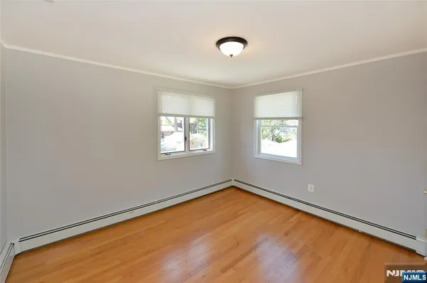 $3,000 | 142 Grand Avenue, Unit 2, Hawthorne, NJ 07506