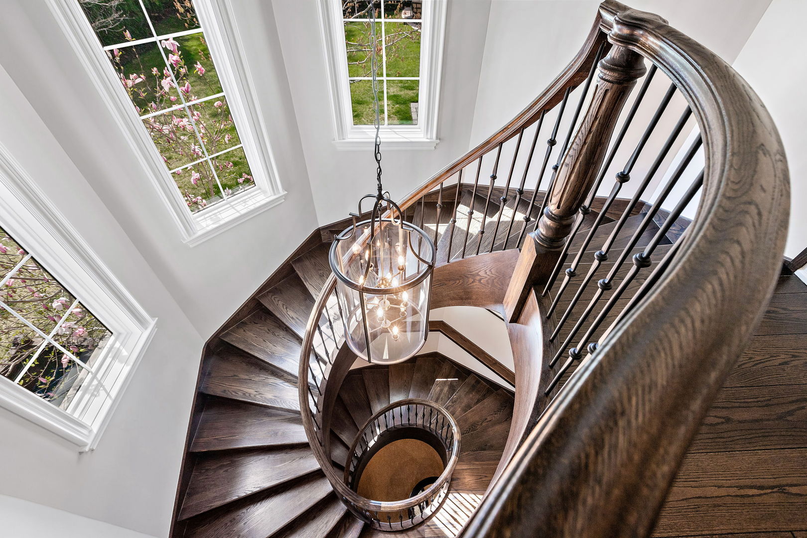 368 Ridge Avenue Winnetka, IL 60093 - Photo 15 of 55 a view of entryway and hall with wooden floor