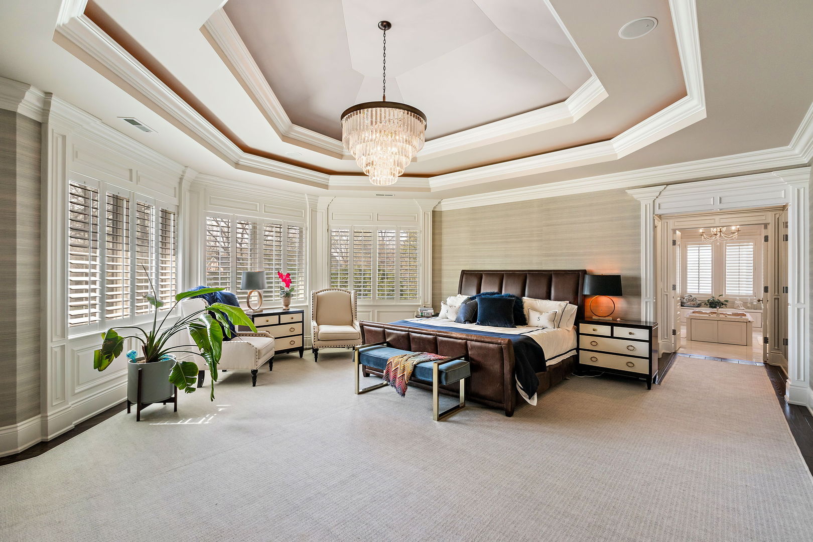 368 Ridge Avenue Winnetka, IL 60093 - Photo 16 of 55 a living room with furniture and a chandelier