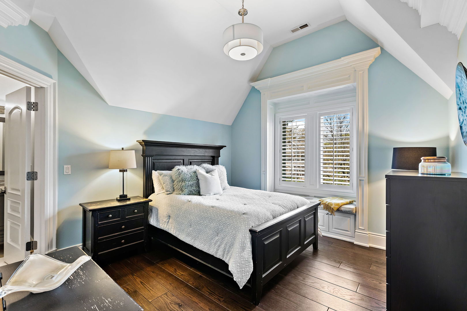 368 Ridge Avenue Winnetka, IL 60093 - Photo 34 of 55 a bedroom with a bed and wooden floor