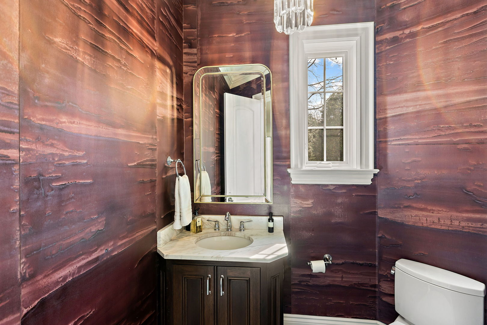 368 Ridge Avenue Winnetka, IL 60093 - Photo 42 of 55 a bathroom with a sink and a mirror