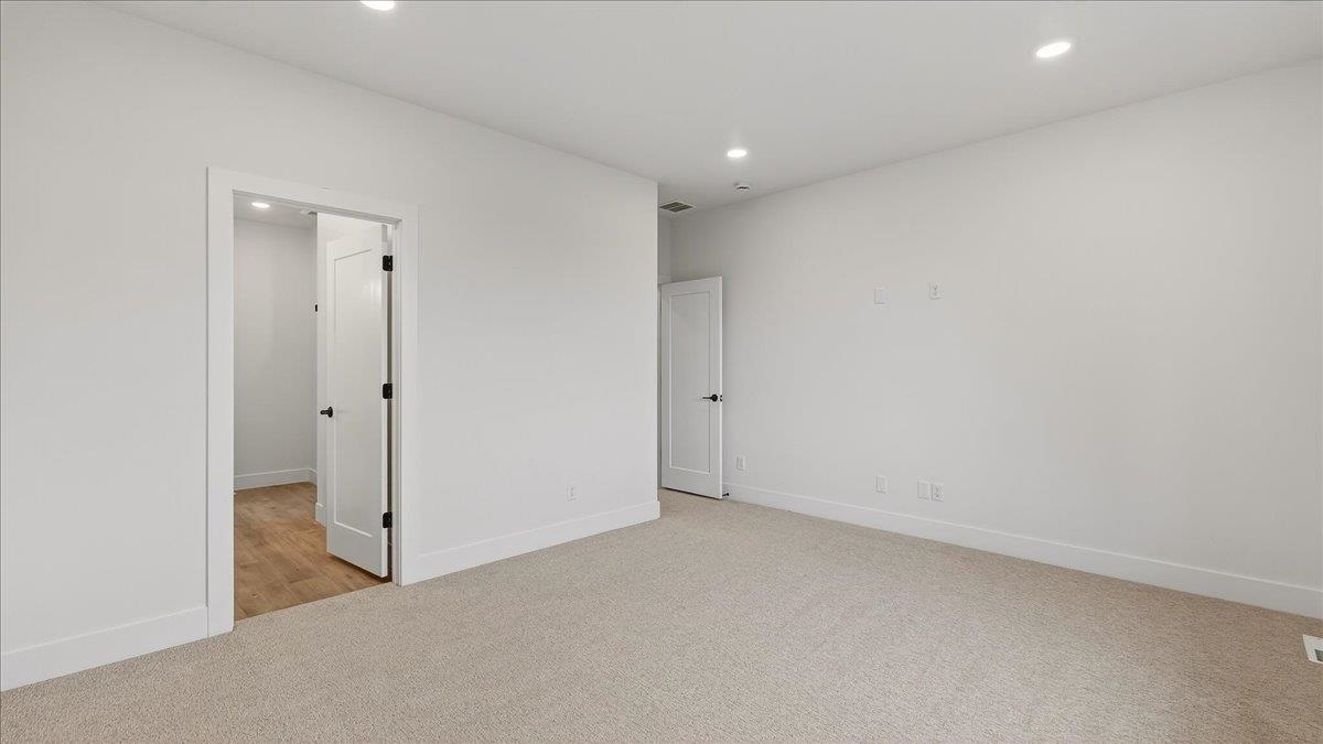 16767 North Wellington Road Colbert, WA 99005 - Photo 17 of 50