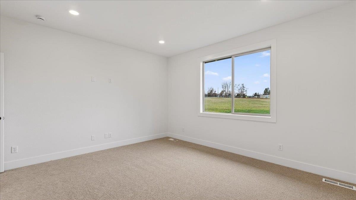 16767 North Wellington Road Colbert, WA 99005 - Photo 18 of 50