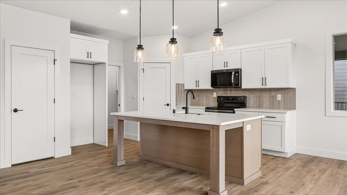 16767 North Wellington Road Colbert, WA 99005 - Photo 8 of 50