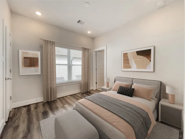 $435,000 | 1270 North Post Oak Road, Unit A, Houston, TX 77055