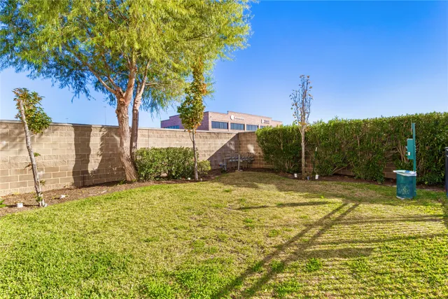 $435,000 | 1270 North Post Oak Road, Unit A, Houston, TX 77055