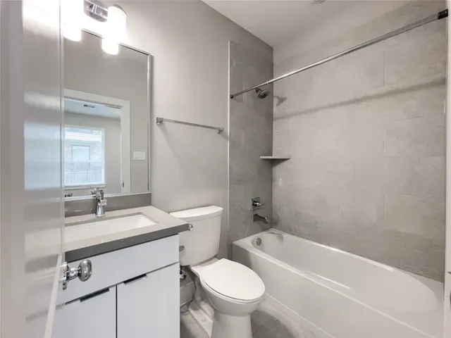$435,000 | 1270 North Post Oak Road, Unit A, Houston, TX 77055