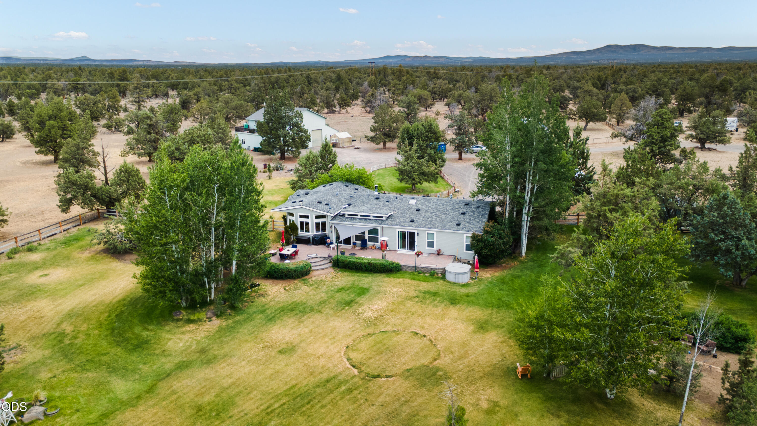 23720 Southwest Starshine Lane Bend, OR 97701 - Photo 58 of 65