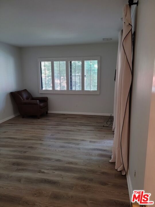17133 Adlon Road Encino, CA 91436 - Photo 30 of 33 Gallery Image 30