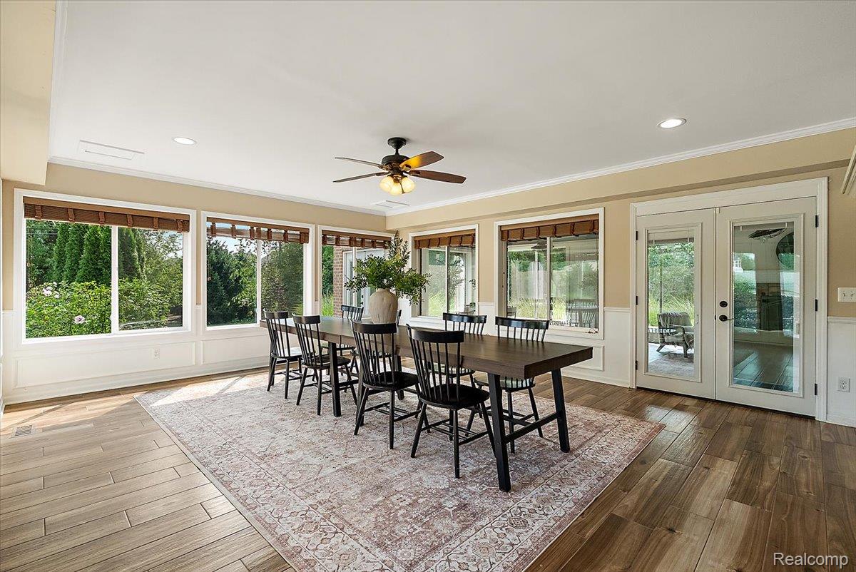 62650 Mound Road Washington, MI 48094 - Photo 23 of 76 Formal dining room