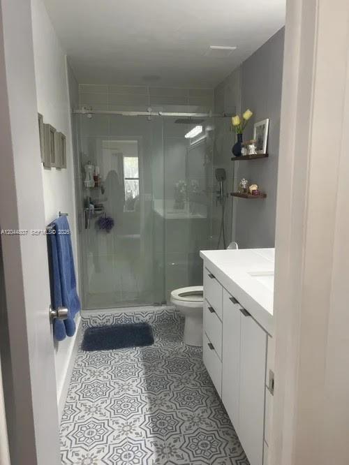 12701 Southwest 70th Lane Miami, FL 33183 - Photo 15 of 27