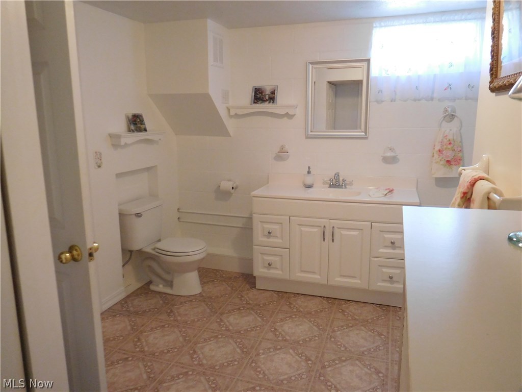 12763 New London Eastern Road Homerville, OH 44235 - Photo 20 of 35 Gallery Image 20
