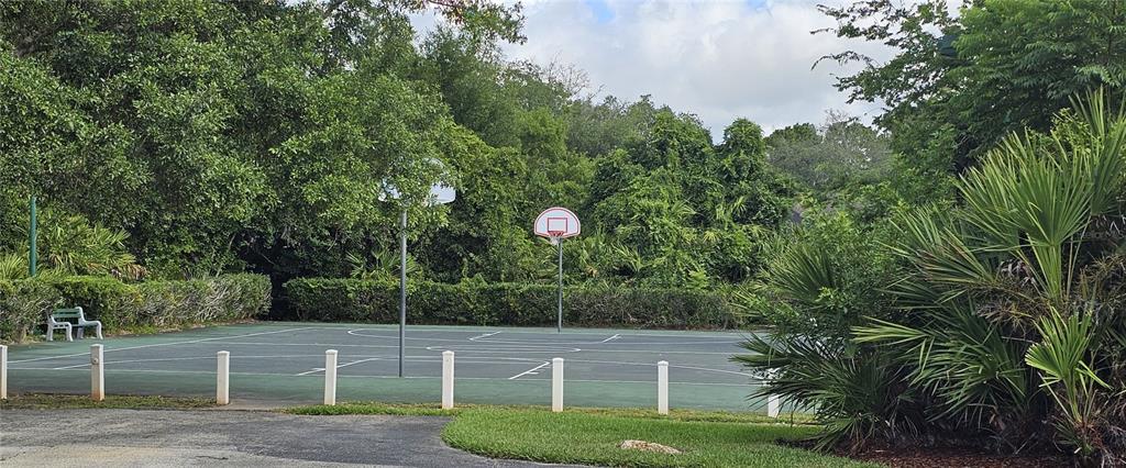 41 Creek Bluff Way Ormond Beach, FL 32174 - Photo 29 of 33 a aerial view of a golf course with a tree