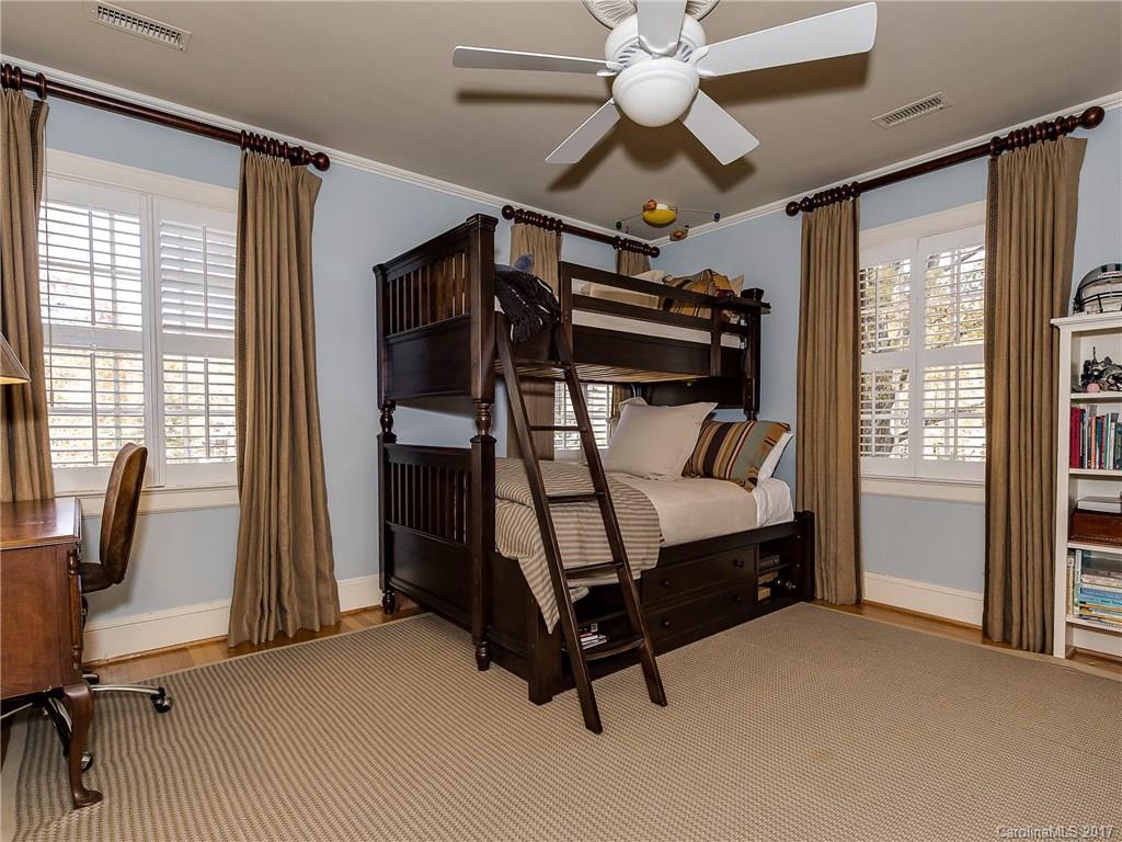 608 Cherokee Road Charlotte, NC 28207 - Photo 13 of 24 Gallery Image 13