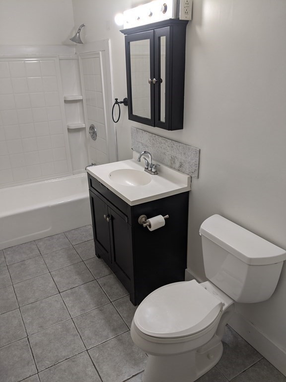 1321 Worcester Road, Unit 202 Framingham, MA 01701 - Photo 14 of 28 Gallery Image 14