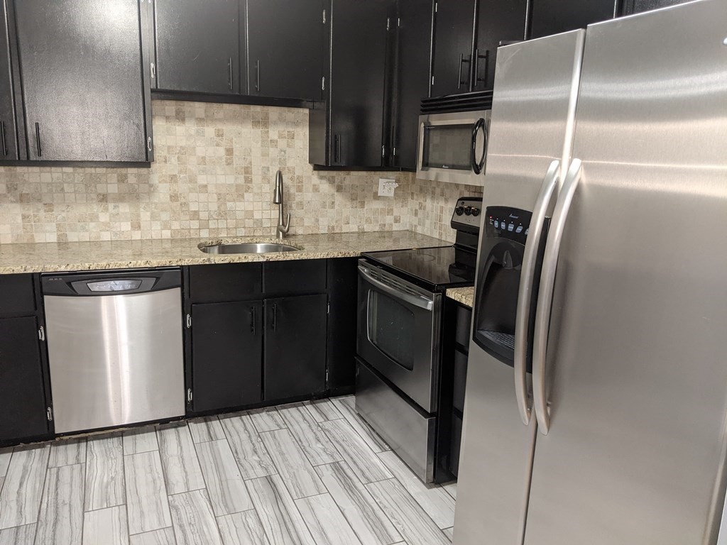 1321 Worcester Road, Unit 202 Framingham, MA 01701 - Photo 4 of 28 Gallery Image 4