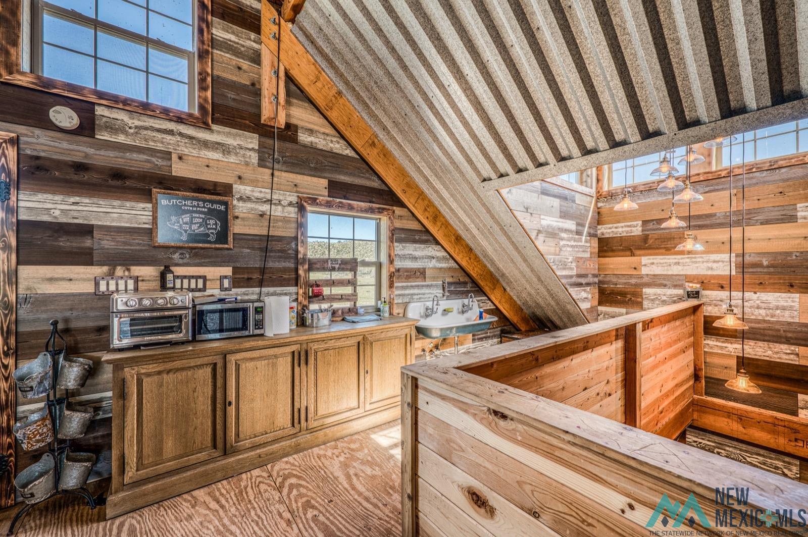 398 Pine Road Capitan, NM 88316 - Photo 19 of 68