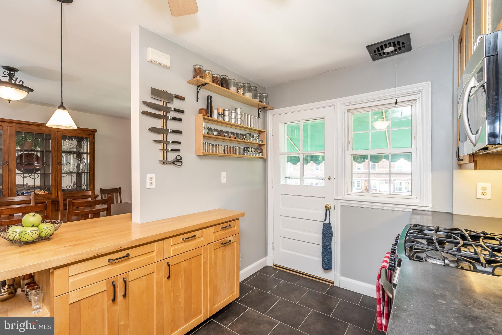 6129 Northdale Road Baltimore, MD 21228 - Photo 19 of 51 Gallery Image 19
