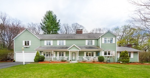 10 Scotland Road Lexington, MA 02420 - Photo 23 of 24 front view of a house with a yard