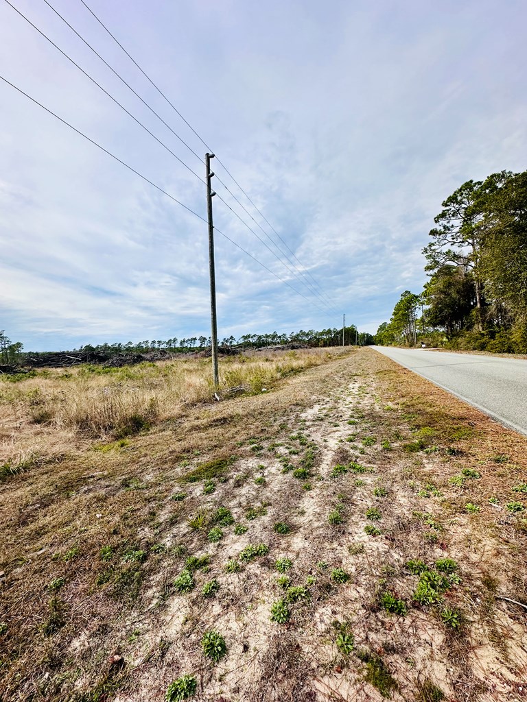 182 Airport Road Carrabelle, FL 32322 - Photo 10 of 11